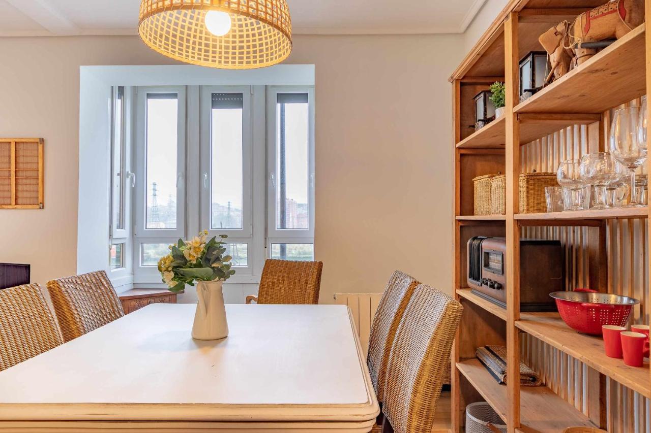 Apartamento Kuia Con Vistas Frontales A La Ria De Bilbao Cerca Del Metro Erandio Bagian luar foto