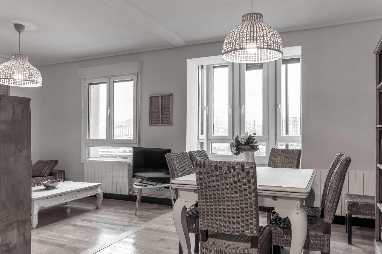 Apartamento Kuia Con Vistas Frontales A La Ria De Bilbao Cerca Del Metro Erandio Bagian luar foto