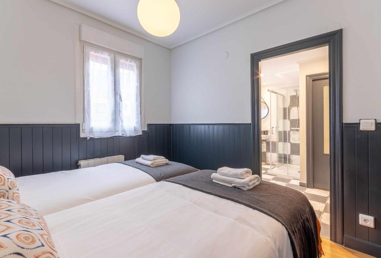 Apartamento Kuia Con Vistas Frontales A La Ria De Bilbao Cerca Del Metro Erandio Bagian luar foto